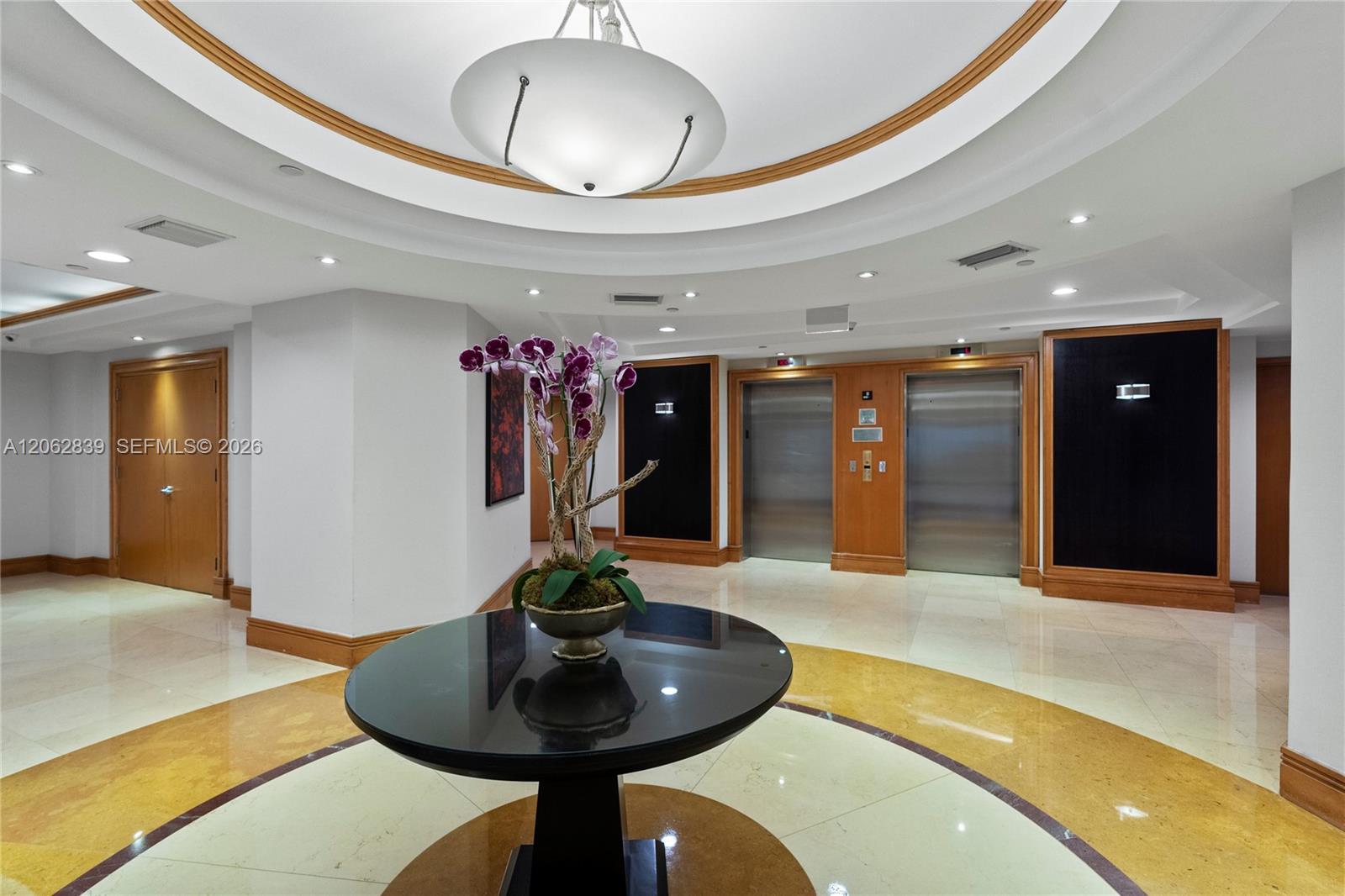 18911 Collins Ave # 2103