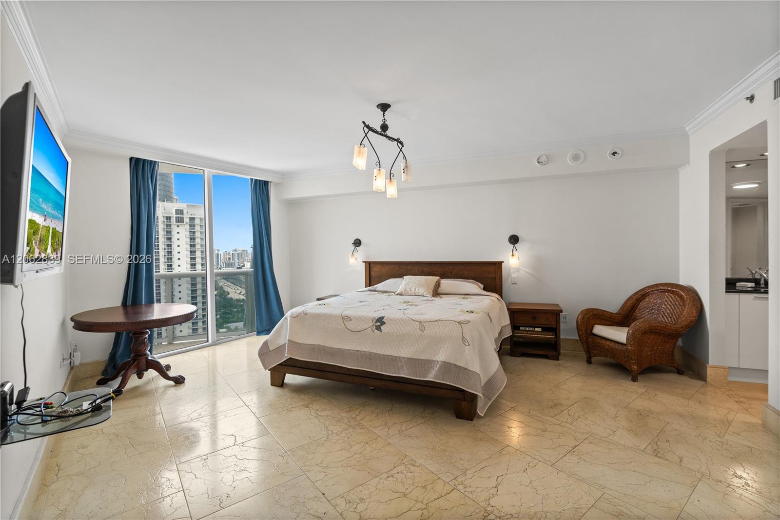 18911 Collins Ave # 2103