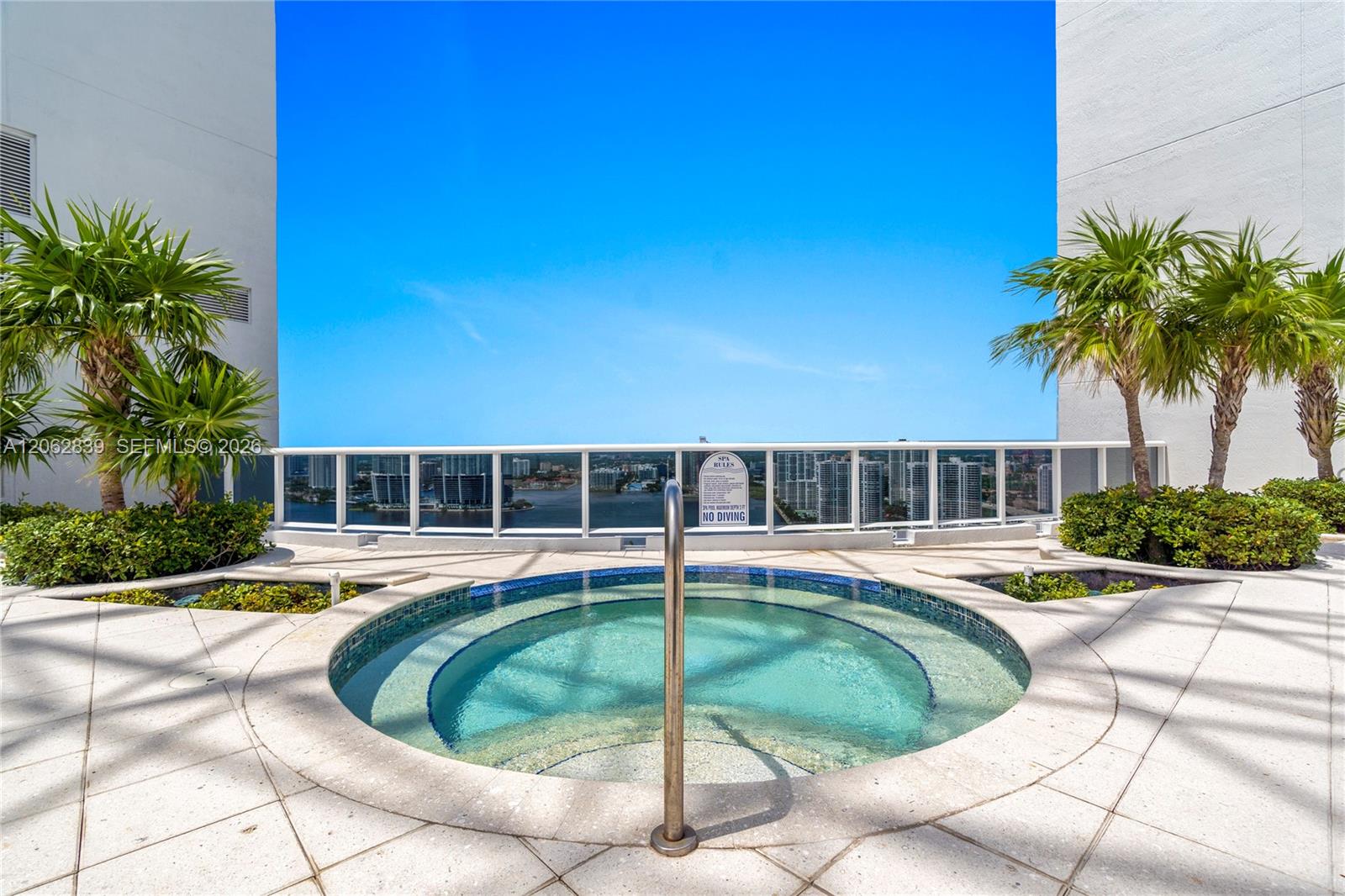 18911 Collins Ave # 2103