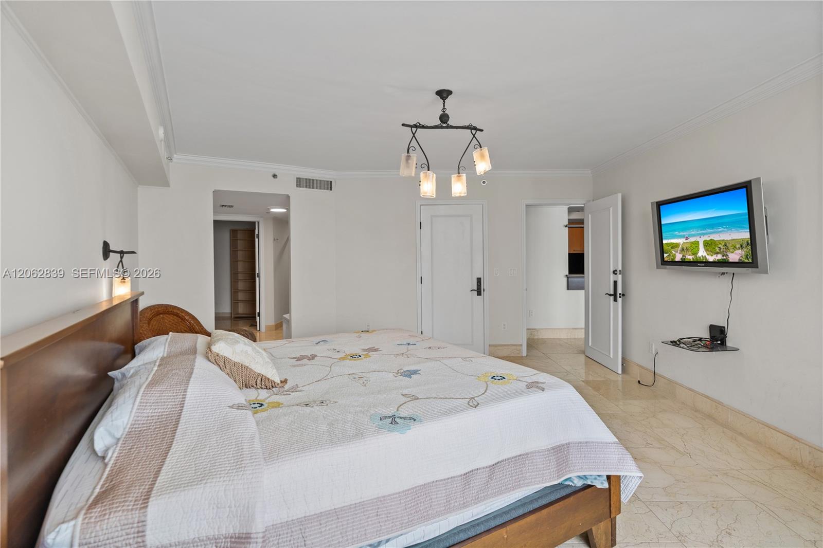 18911 Collins Ave # 2103