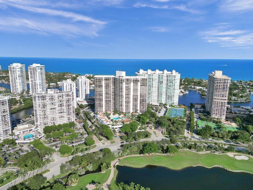 20281 E Country Club Dr # 1801
