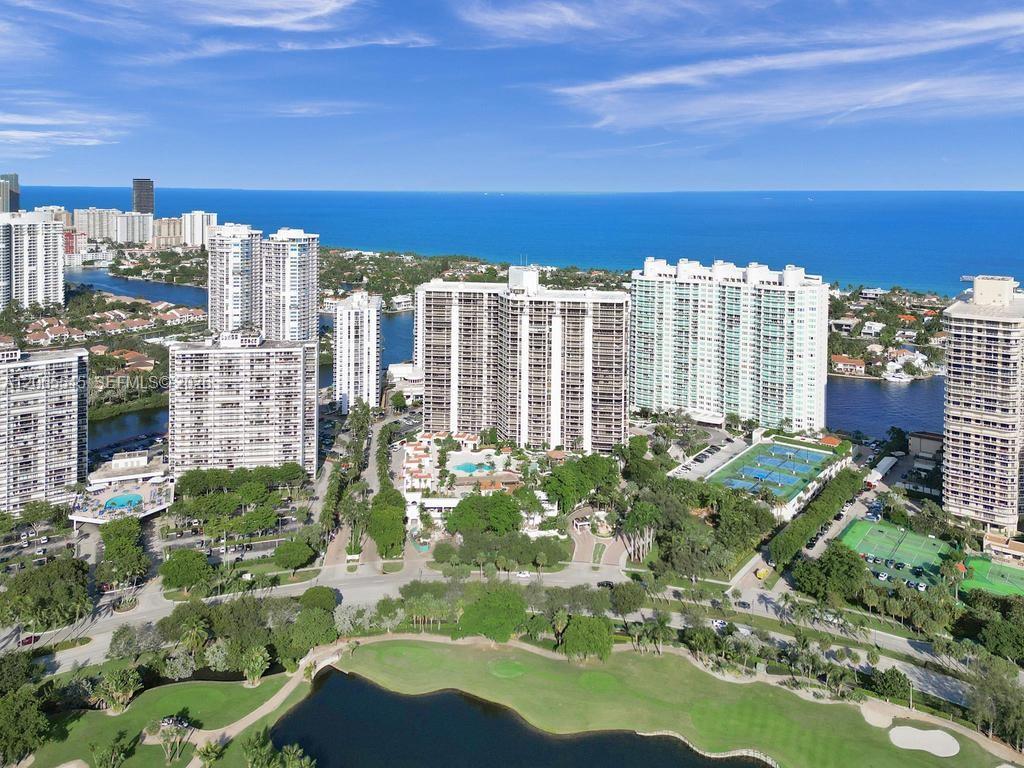 20281 E Country Club Dr # 1801