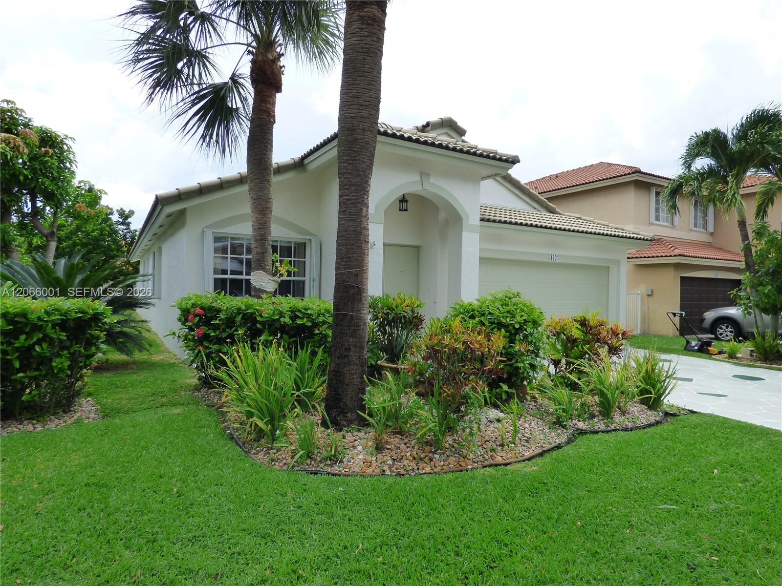 474 SW 205th Ave