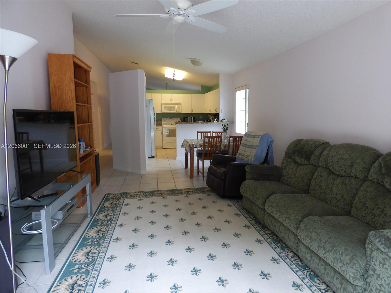 474 SW 205th Ave