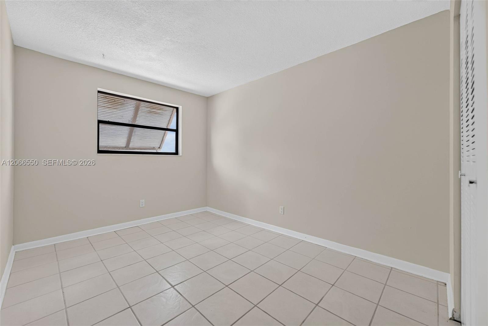 1217 NW 122nd Ter