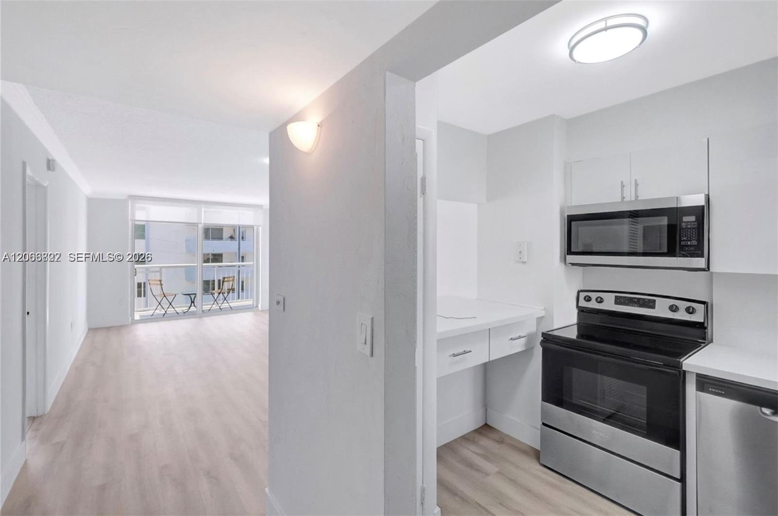 1345 Lincoln Rd # 501