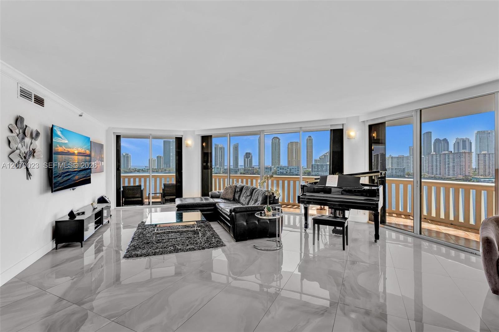 3000 Island Blvd # 1106