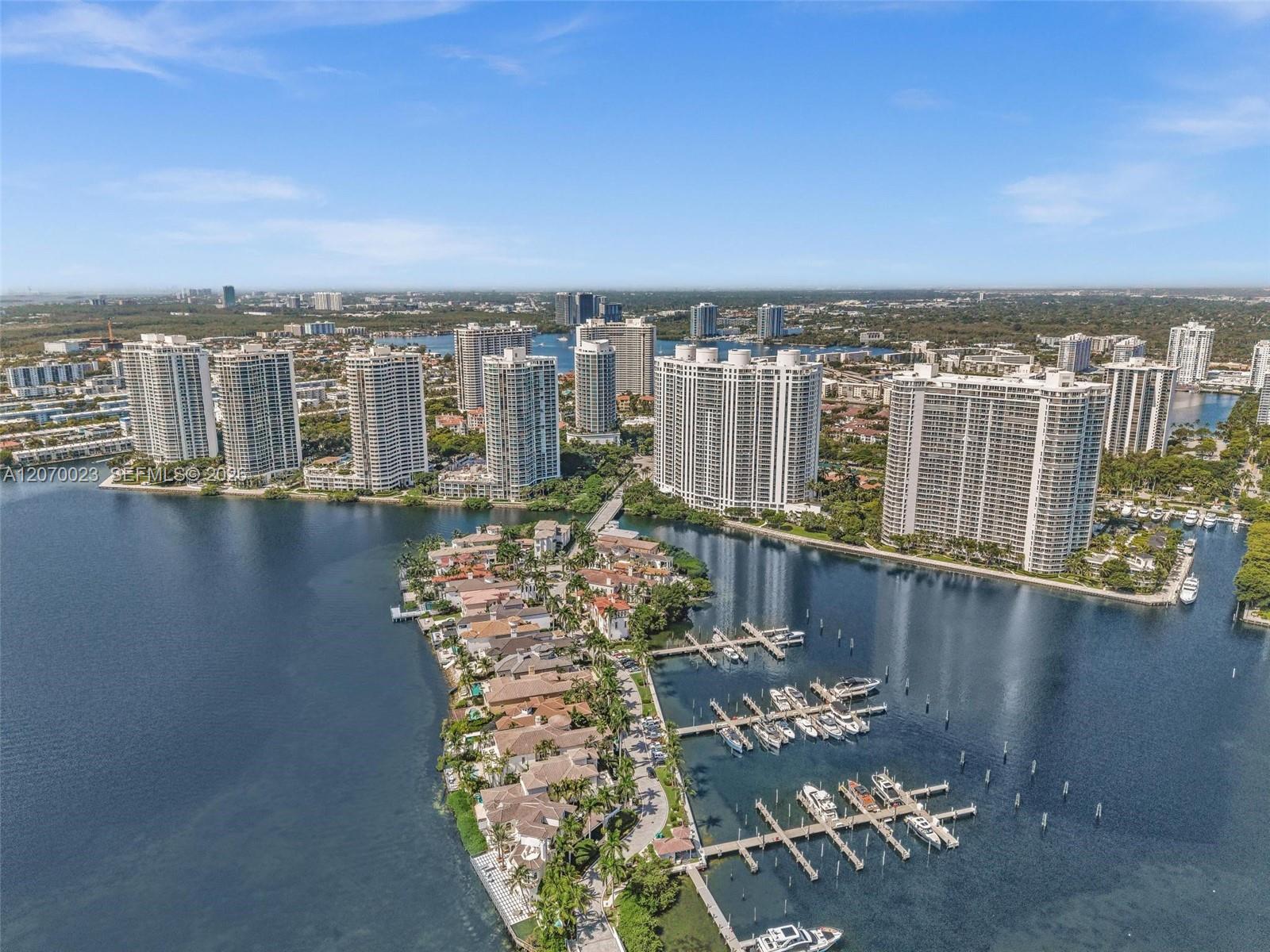3000 Island Blvd # 1106