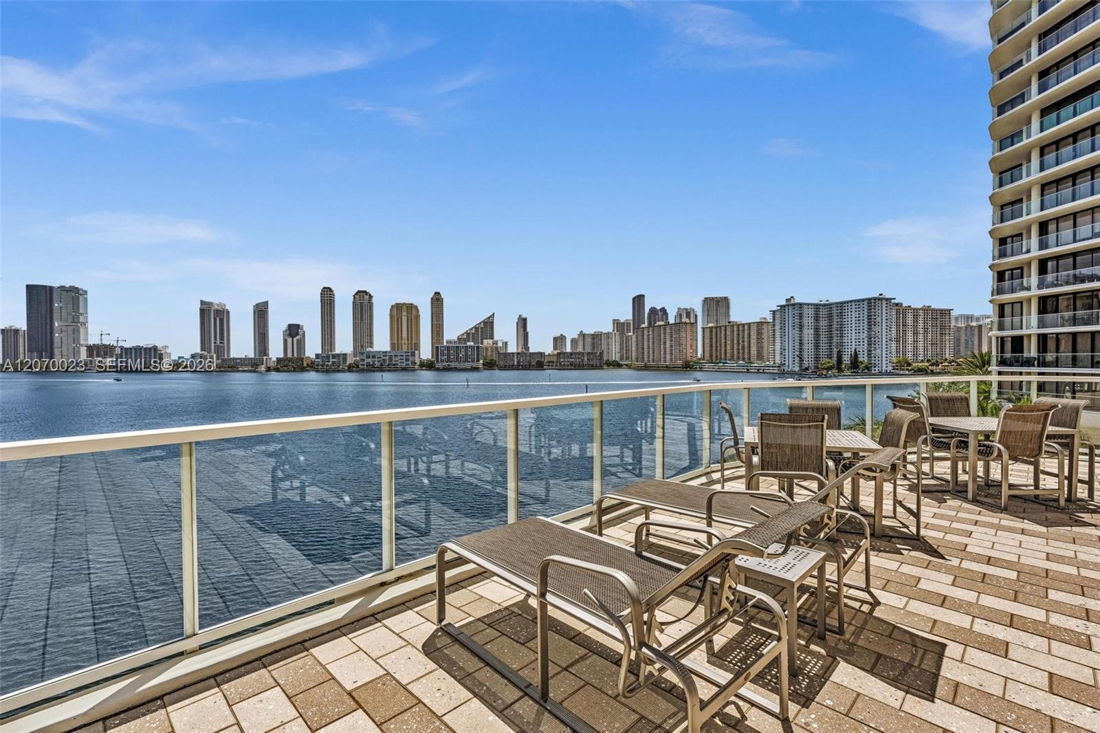 3000 Island Blvd # 1106