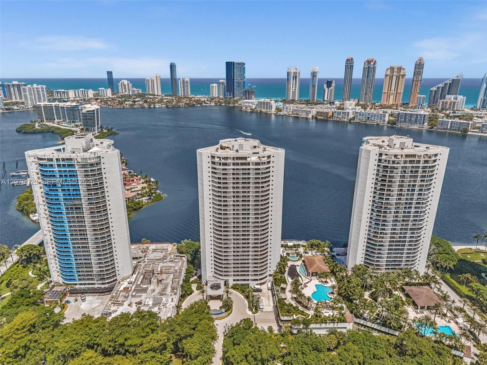 3000 Island Blvd # 1106