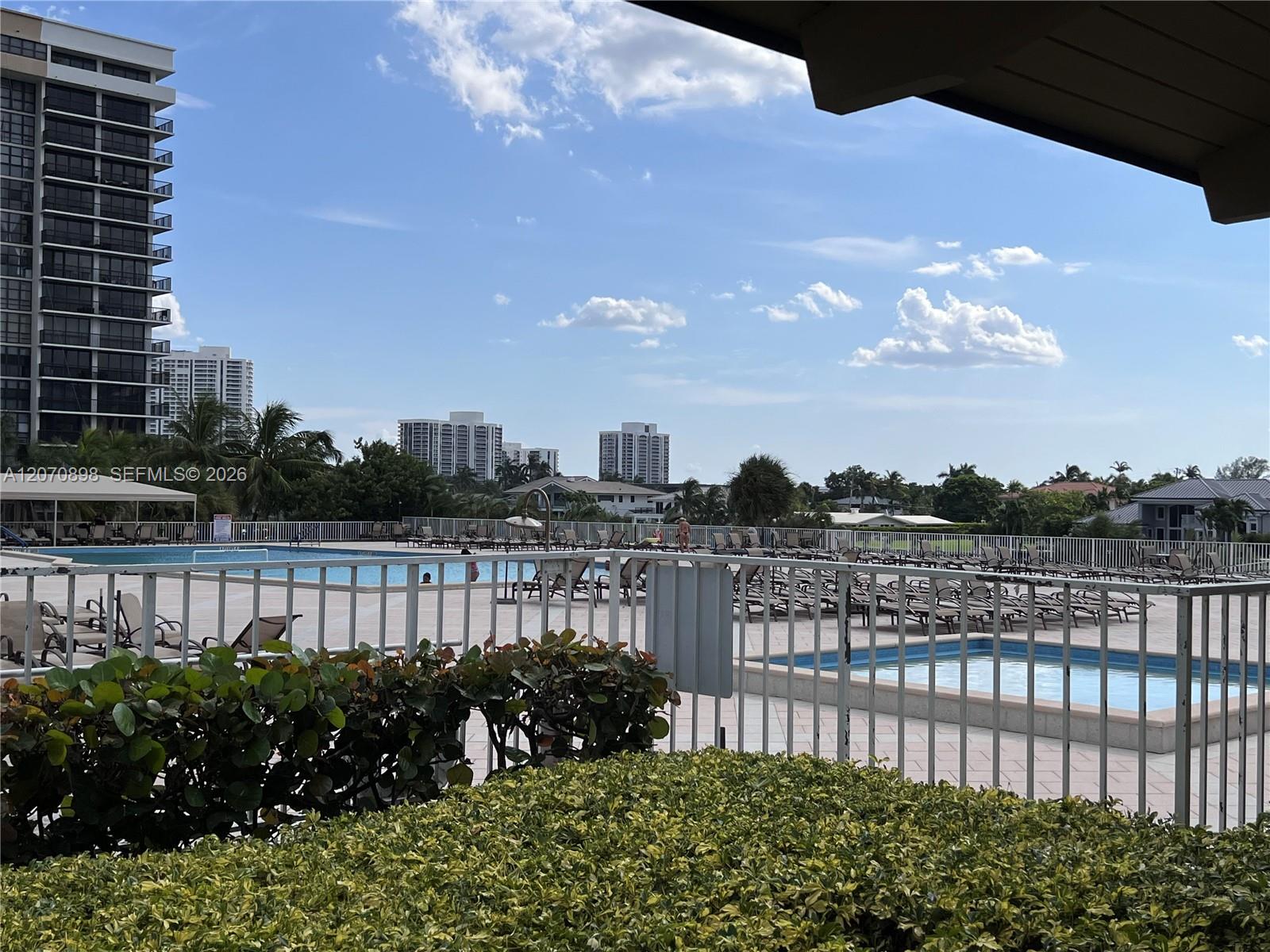 1965 S Ocean Dr # 2D