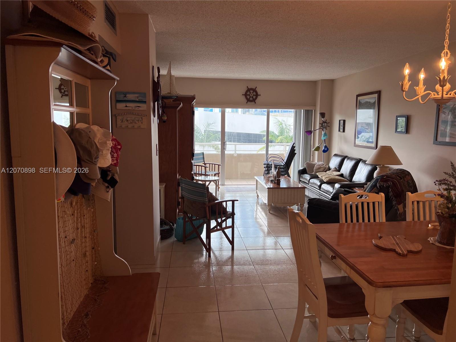1965 S Ocean Dr # 2D
