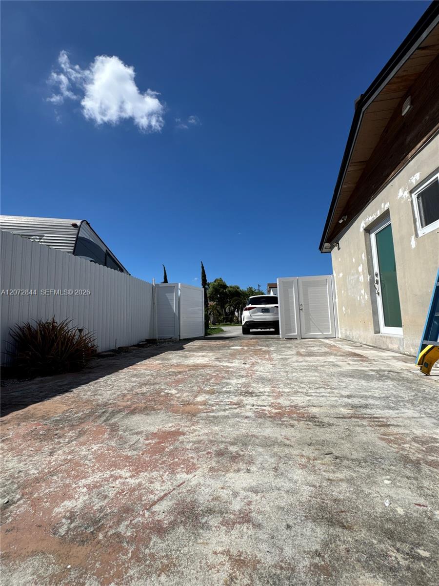 5500 NW 178th Ter
