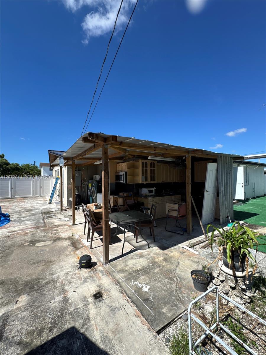 5500 NW 178th Ter