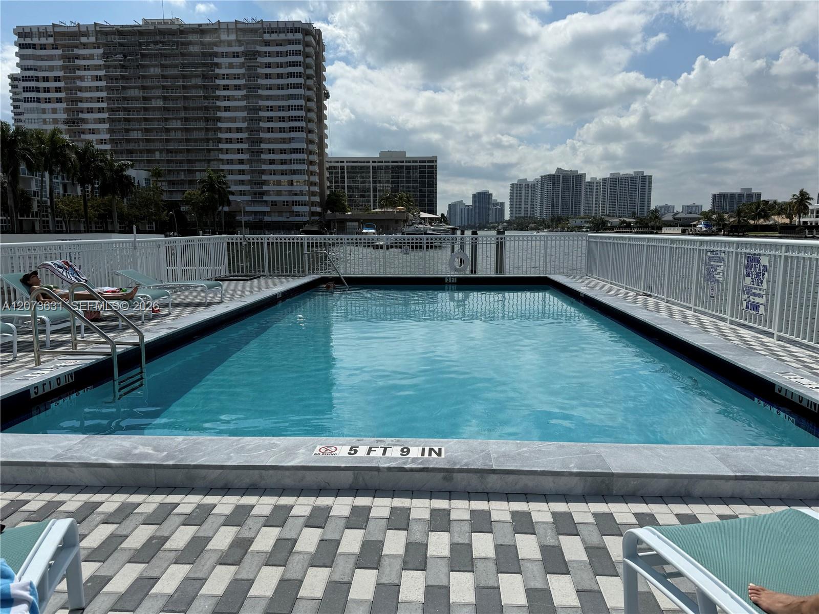 1913 S Ocean Dr # 126