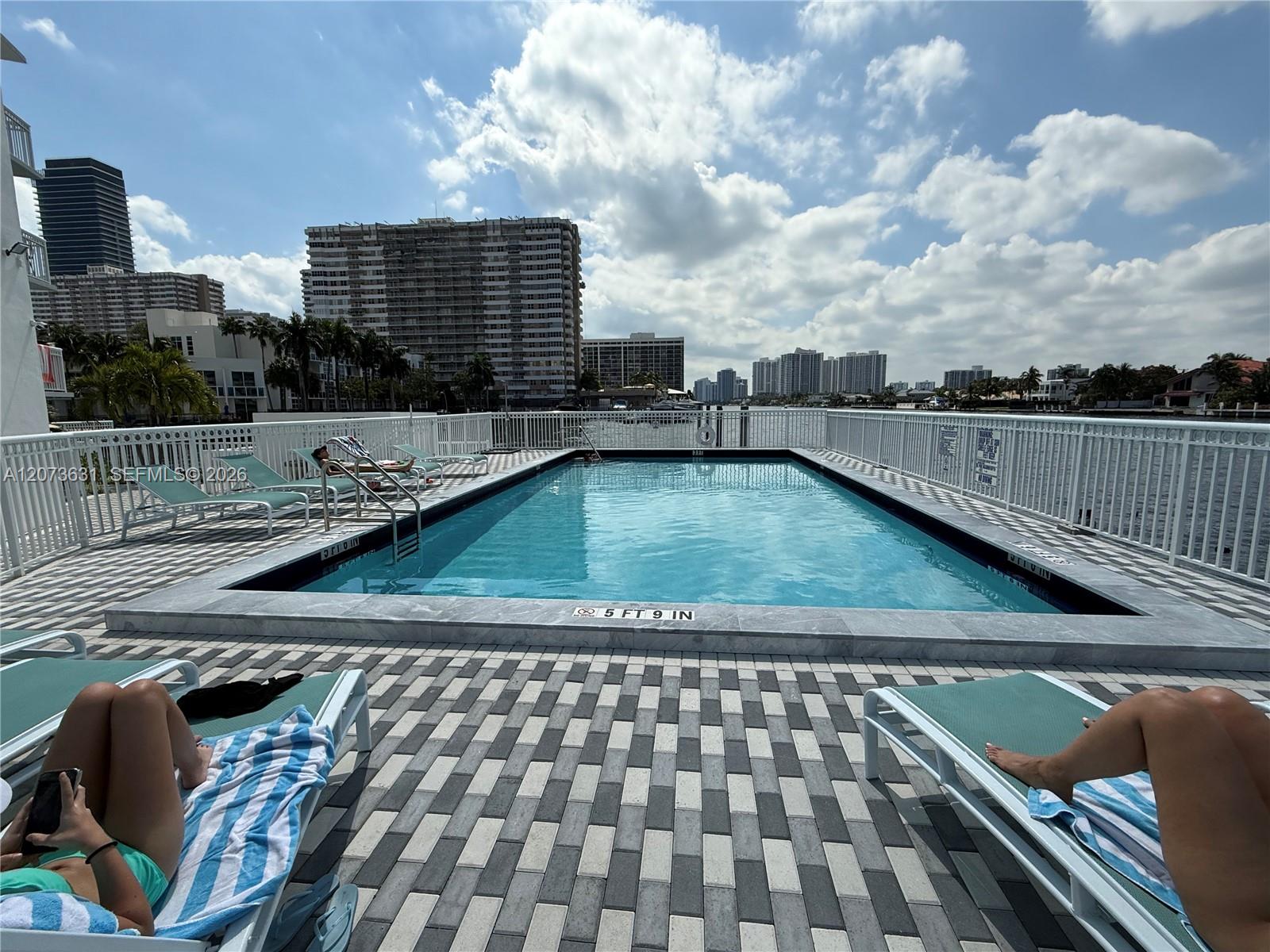 1913 S Ocean Dr # 126