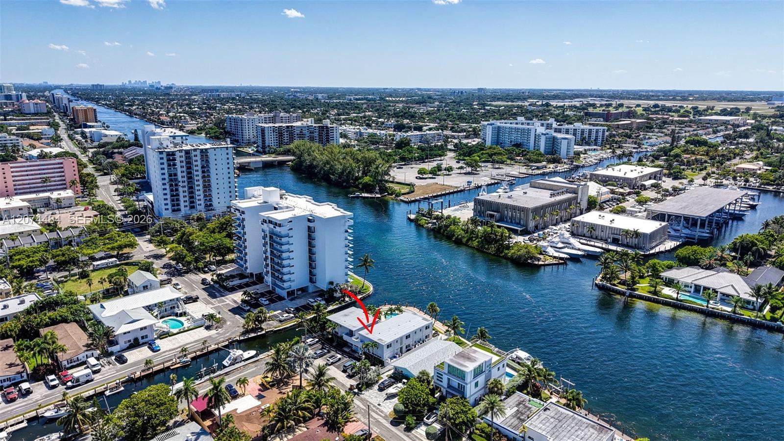 1705 N Riverside Dr # 2