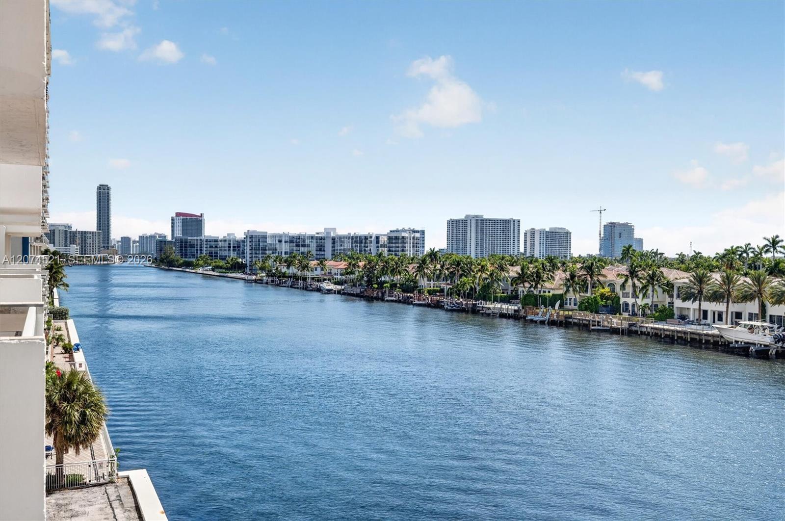 1500 S Ocean Dr # 5E