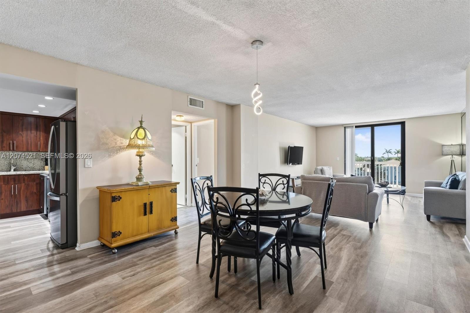 1500 S Ocean Dr # 5E