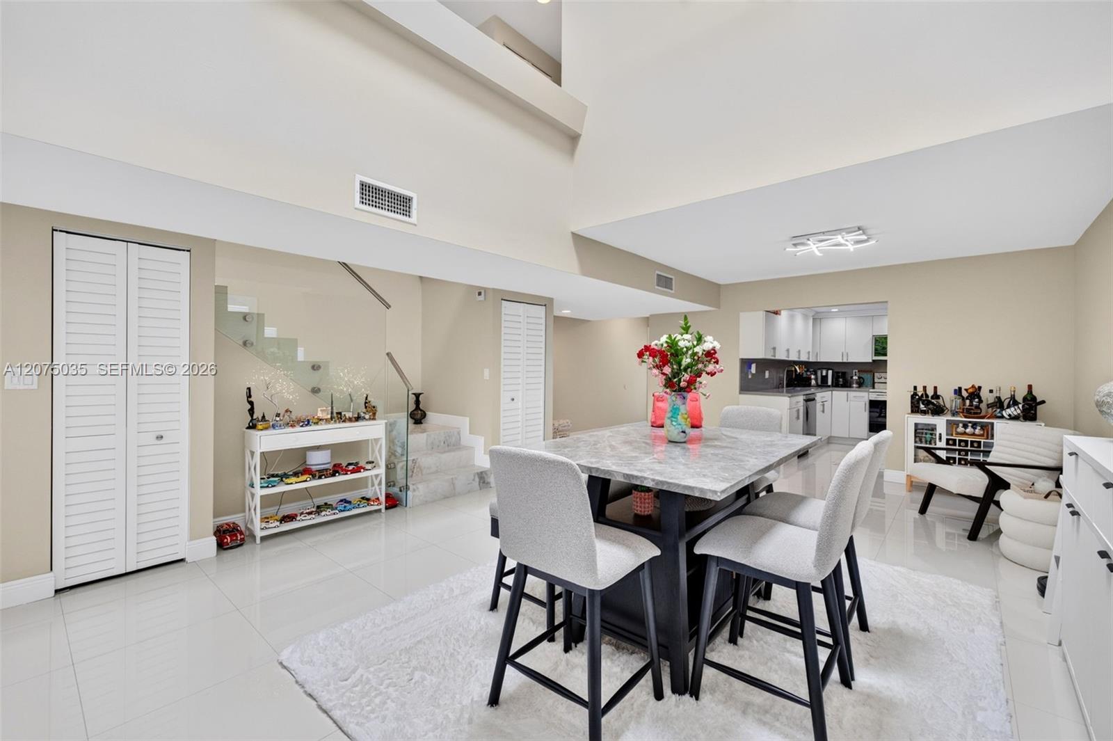 203 Poinciana Dr # 103