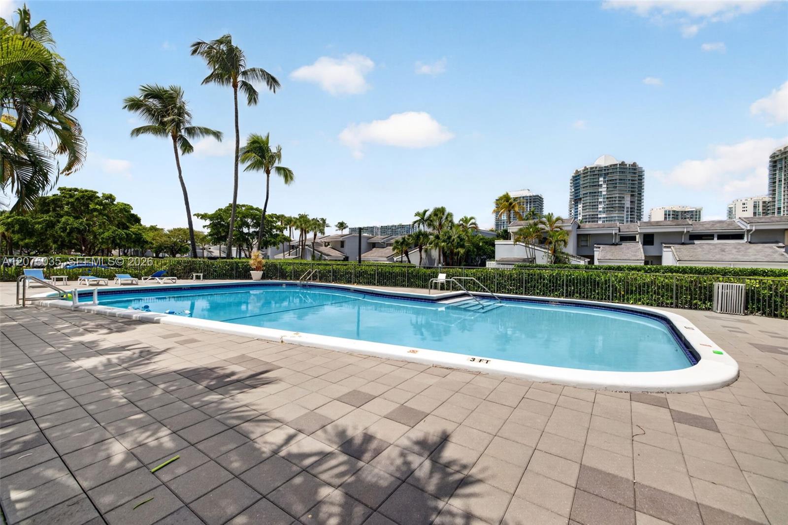 203 Poinciana Dr # 103