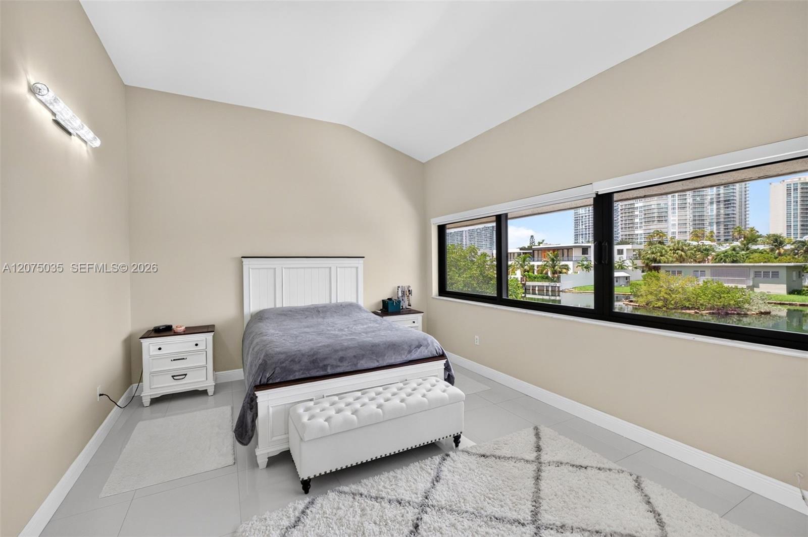 203 Poinciana Dr # 103