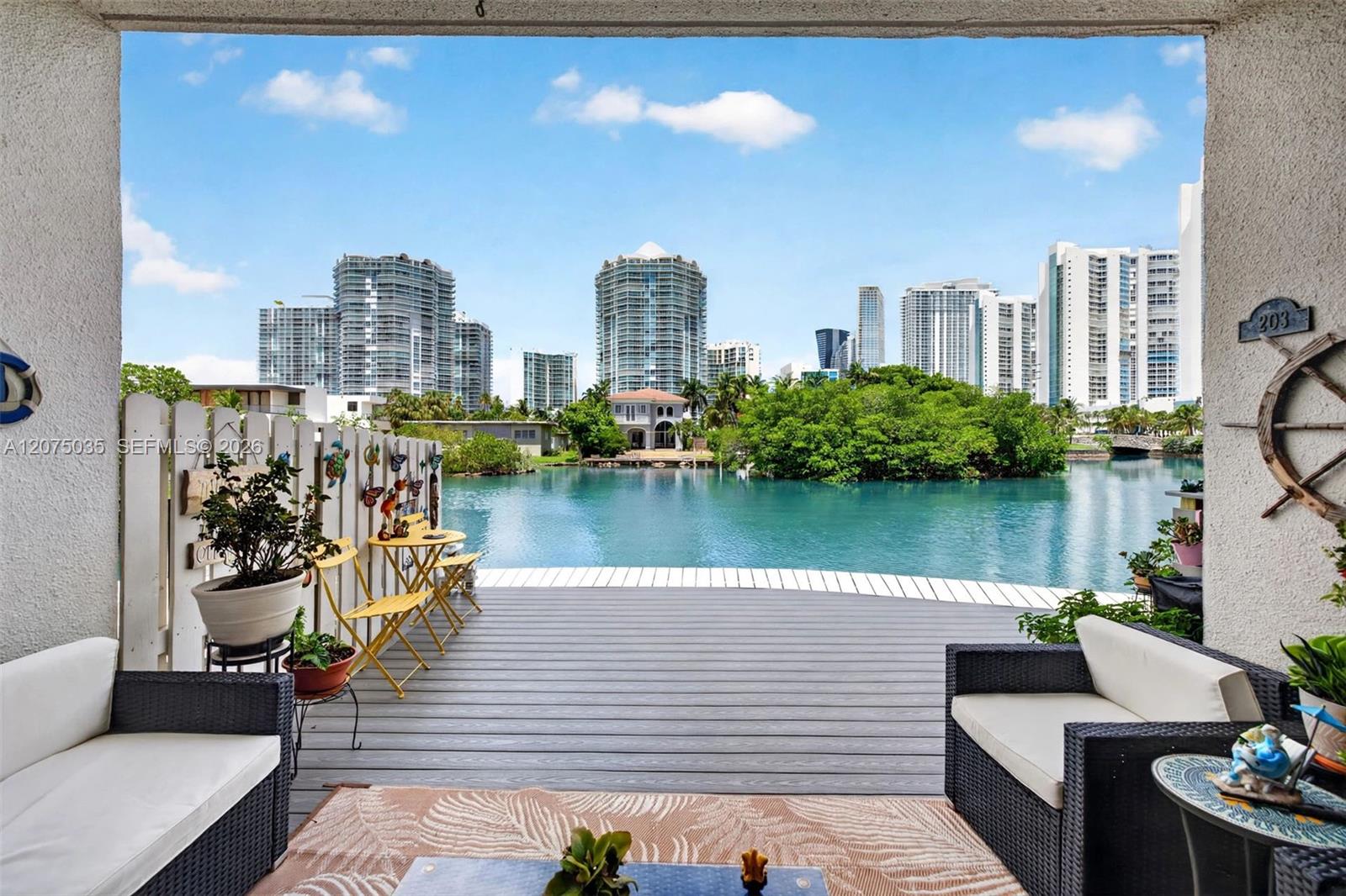 203 Poinciana Dr # 103