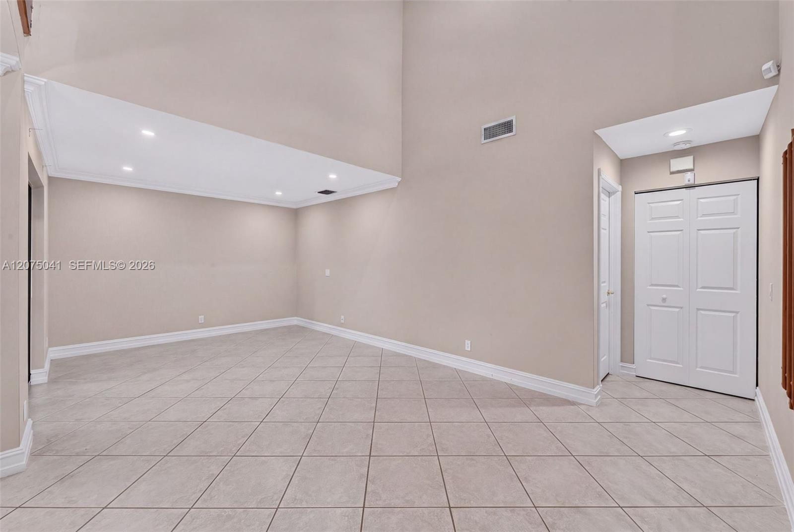 2116 Austin