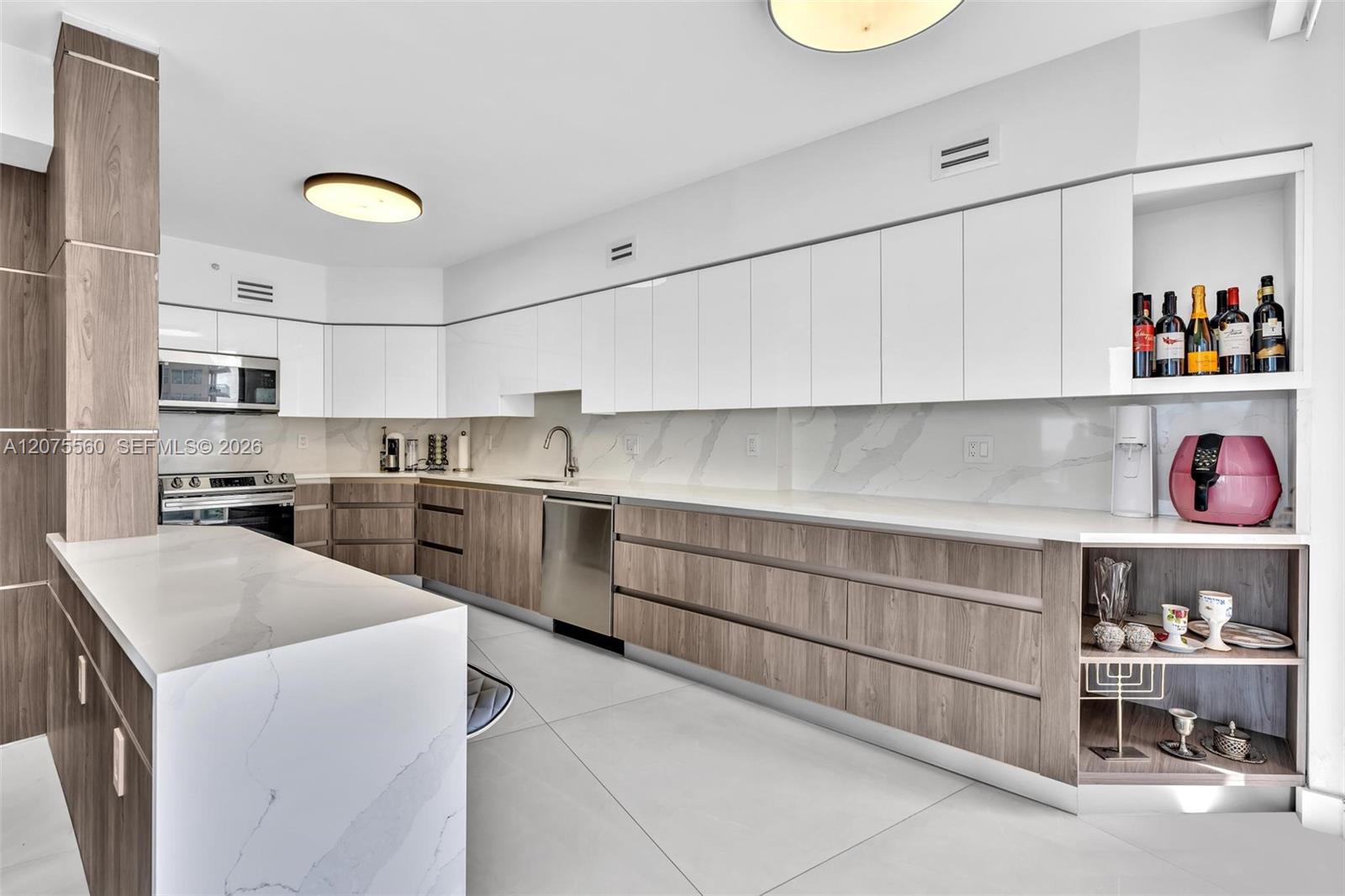 3370 Hidden Bay Dr # 815