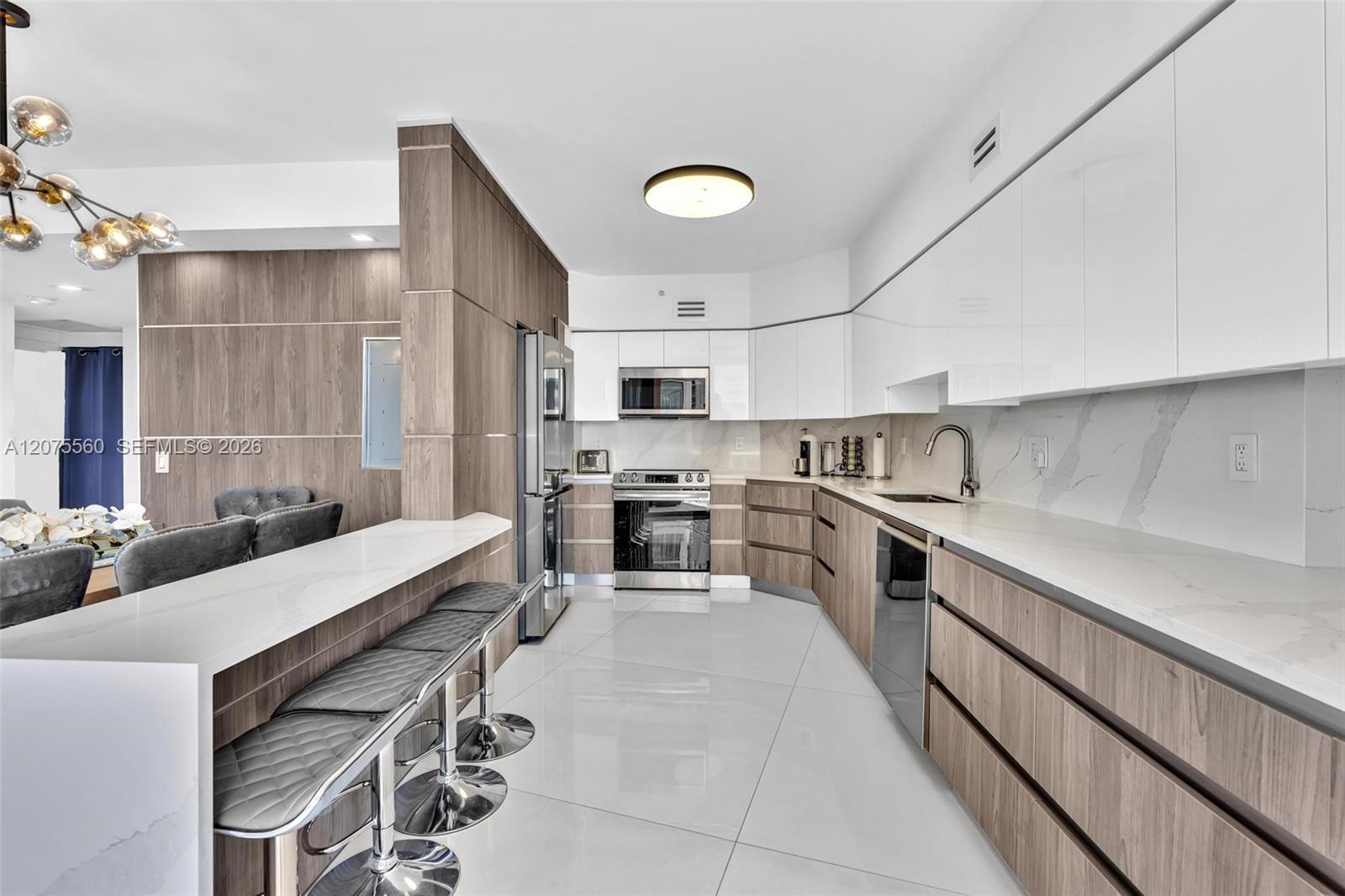 3370 Hidden Bay Dr # 815