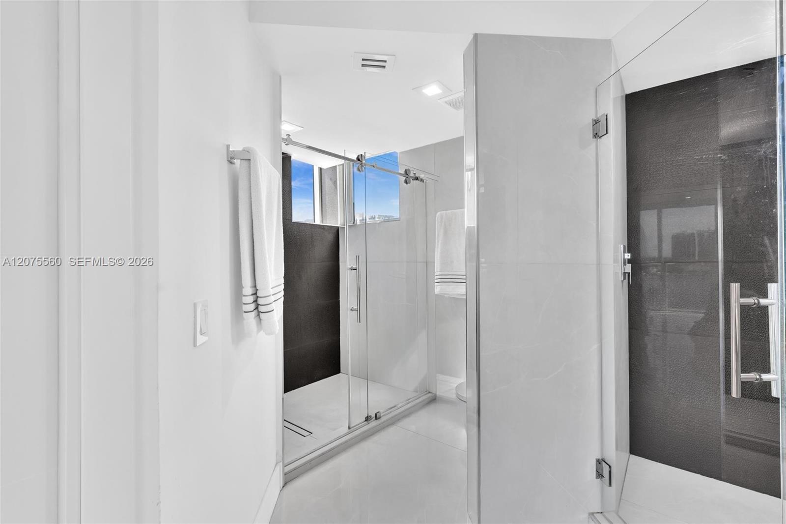 3370 Hidden Bay Dr # 815