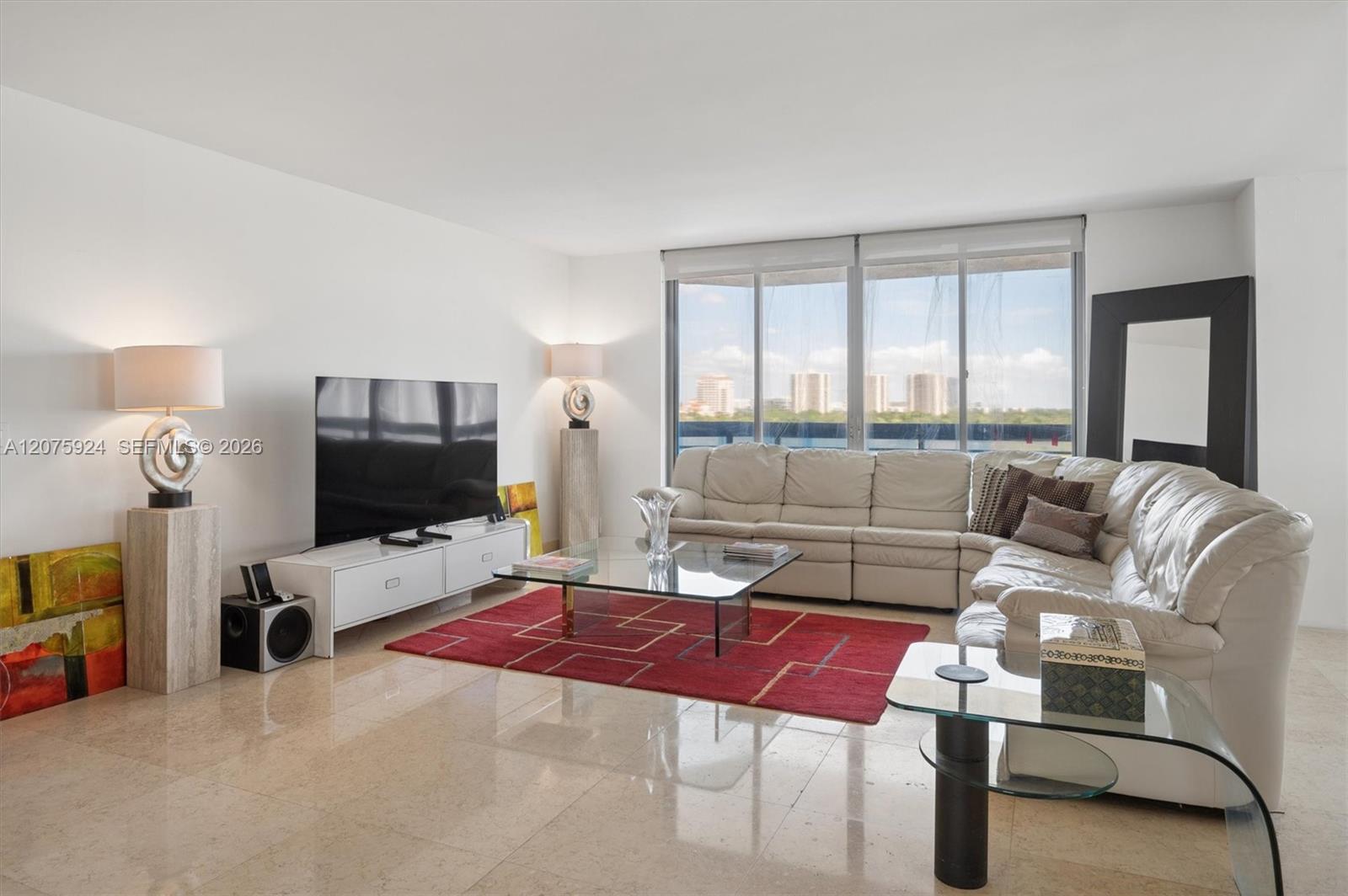 3500 Mystic Pointe Dr # 805