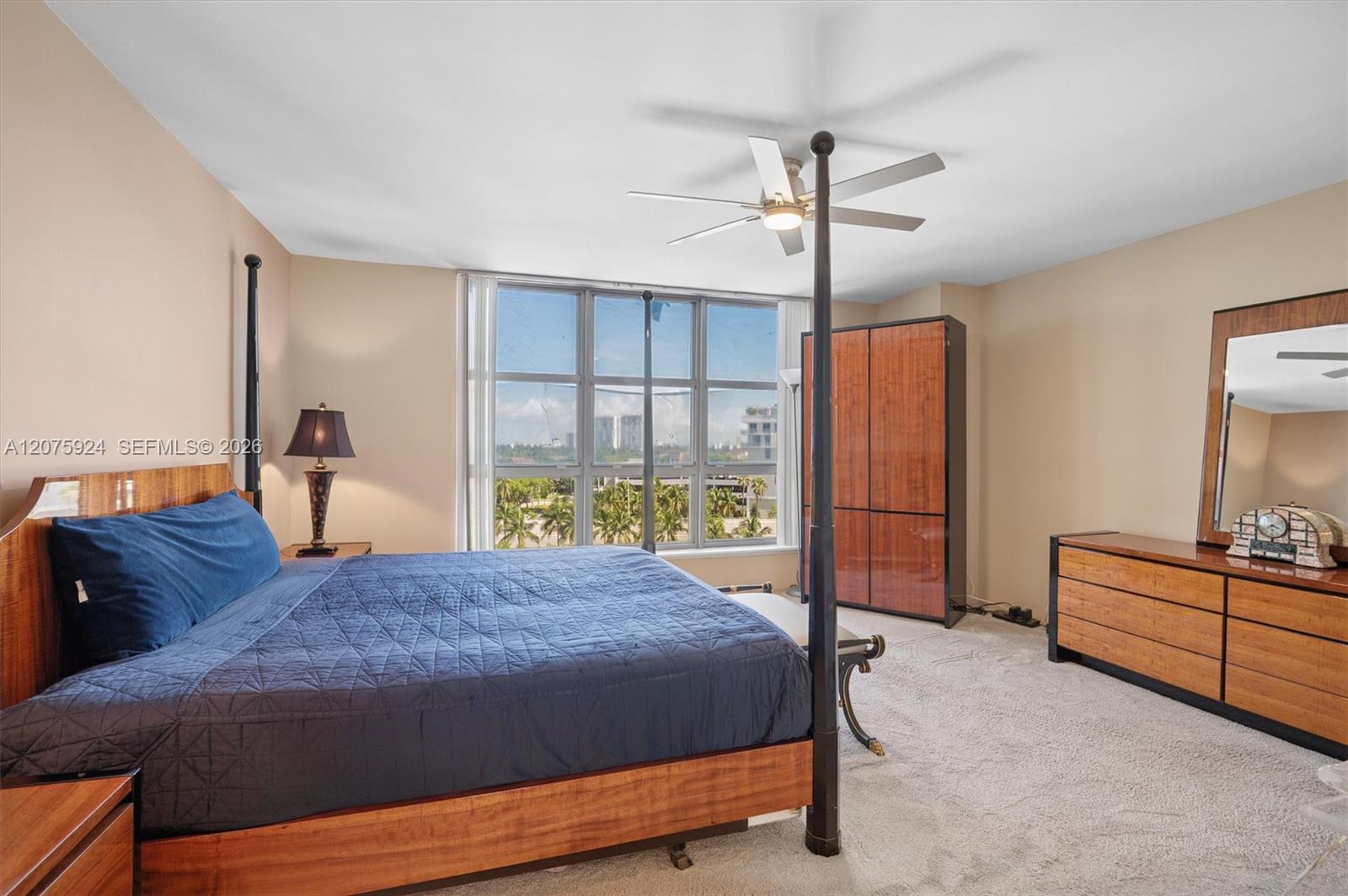 3500 Mystic Pointe Dr # 805