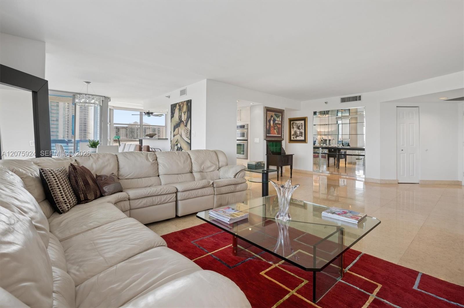 3500 Mystic Pointe Dr # 805