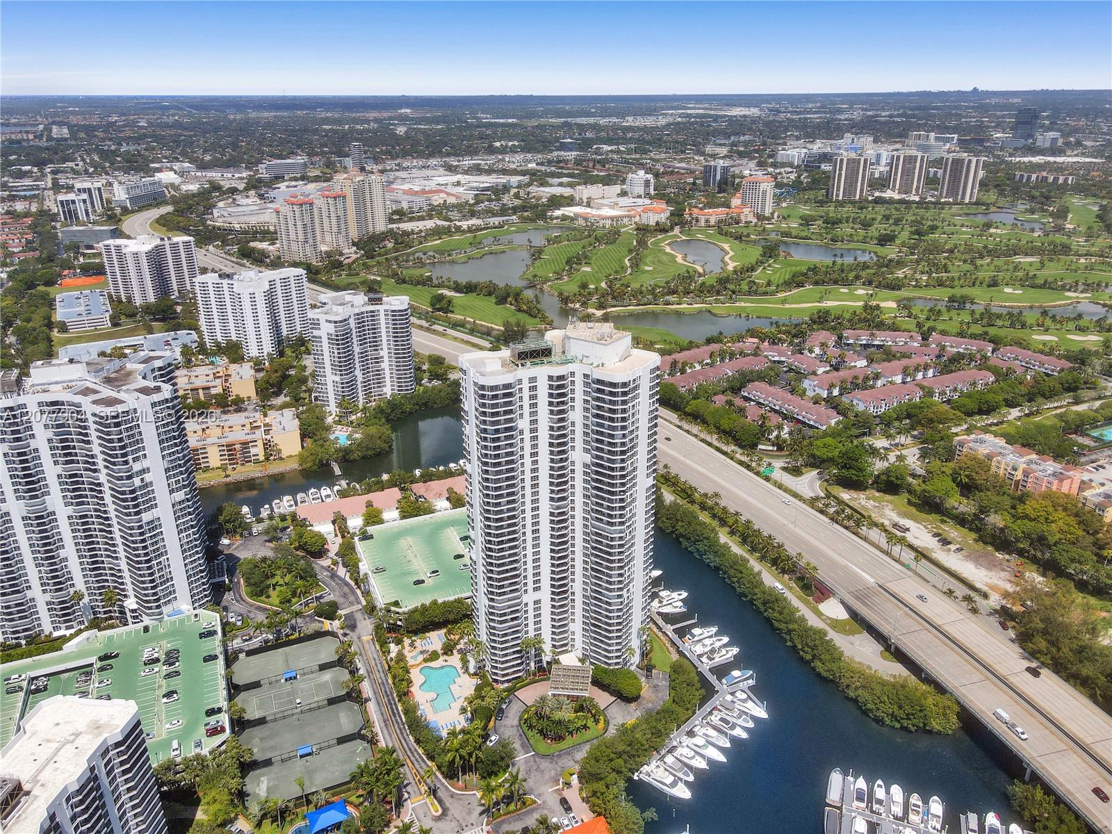 3500 MYSTIC POINTE DR # 2202
