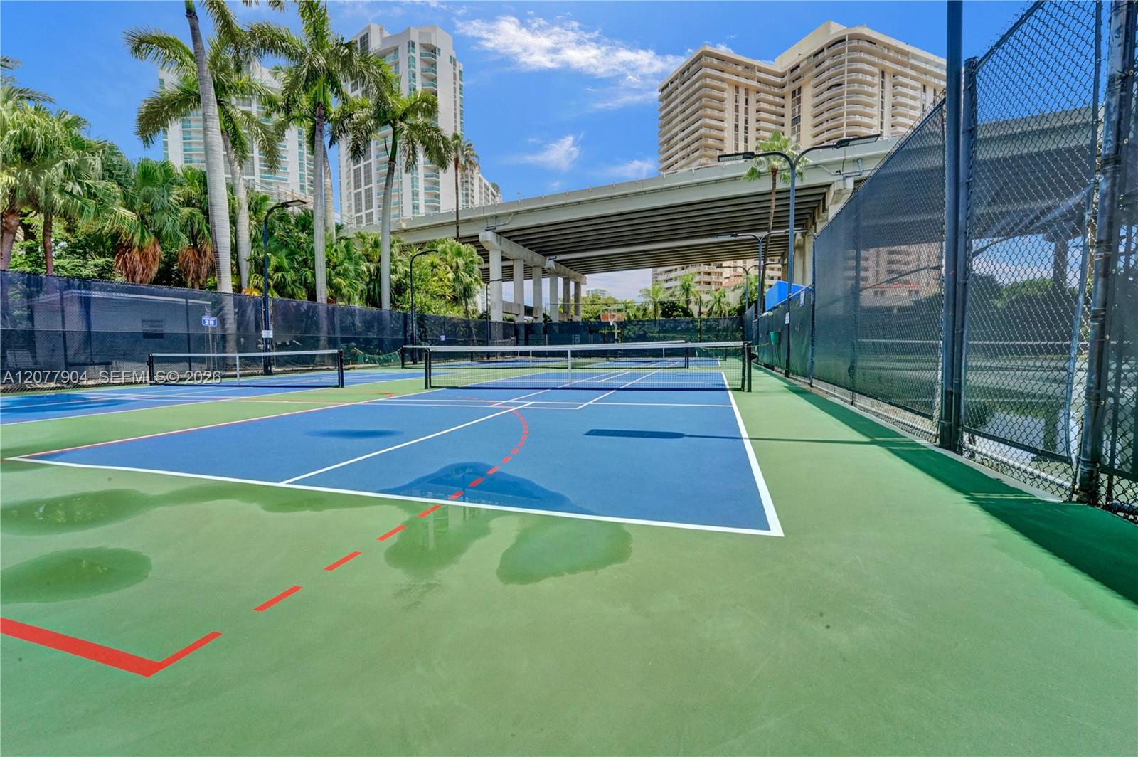 3500 MYSTIC POINTE DR # 2202