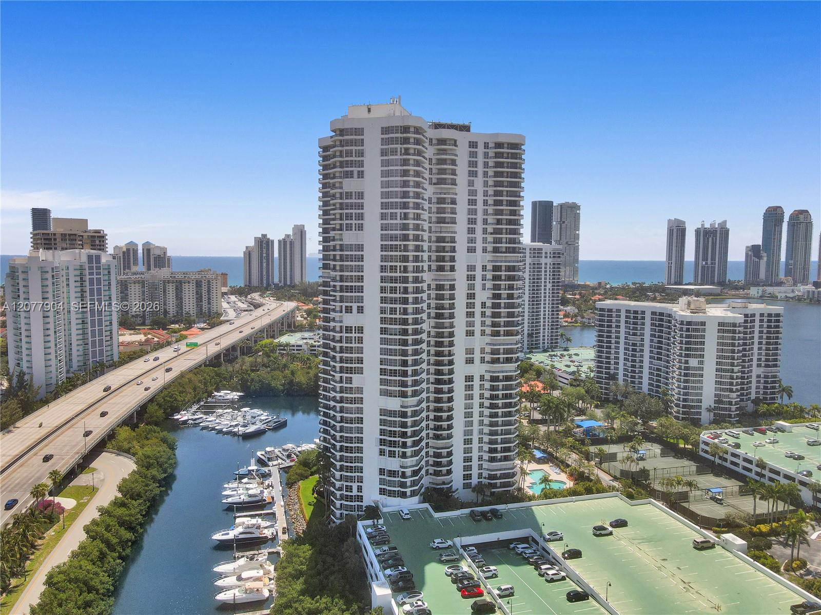 3500 MYSTIC POINTE DR # 2202