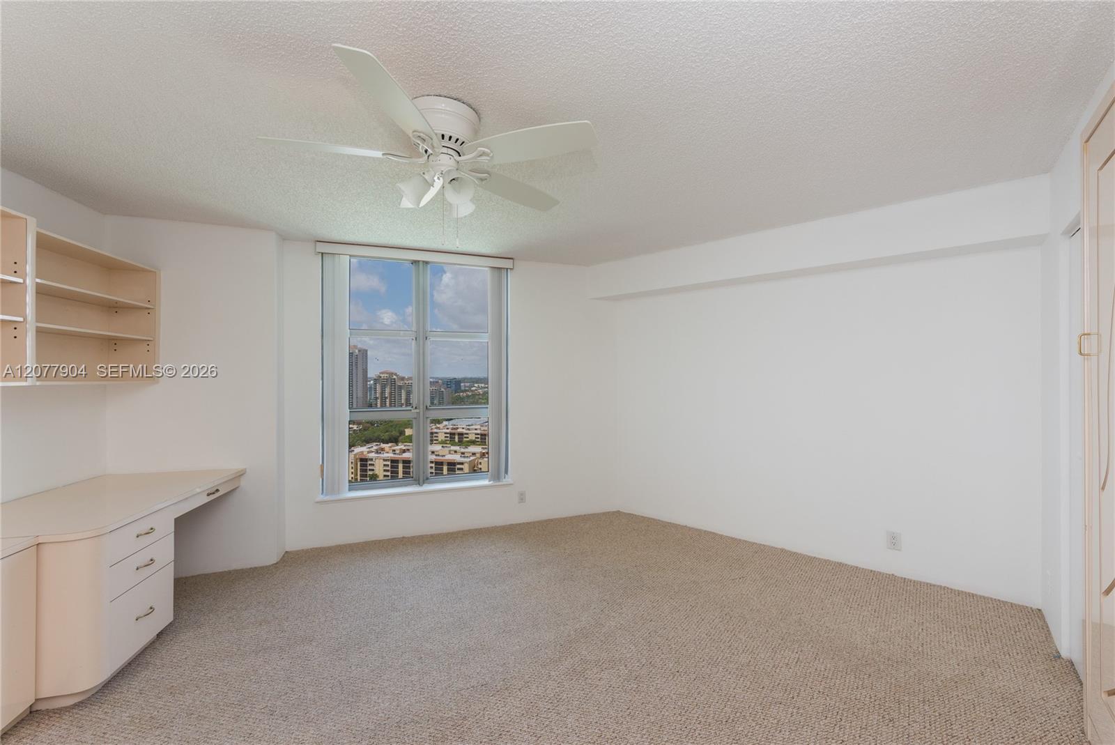 3500 MYSTIC POINTE DR # 2202