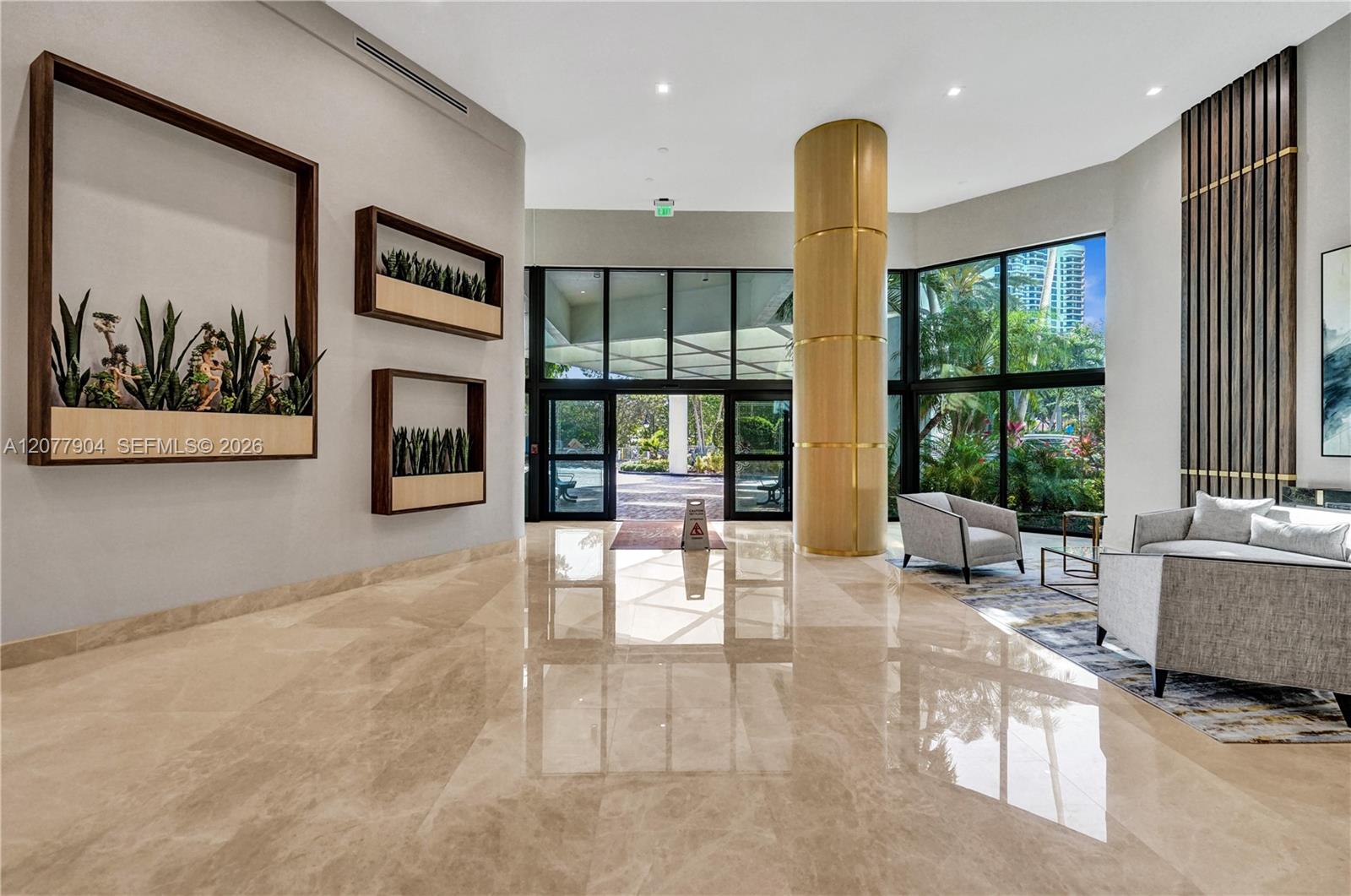 3500 MYSTIC POINTE DR # 2202