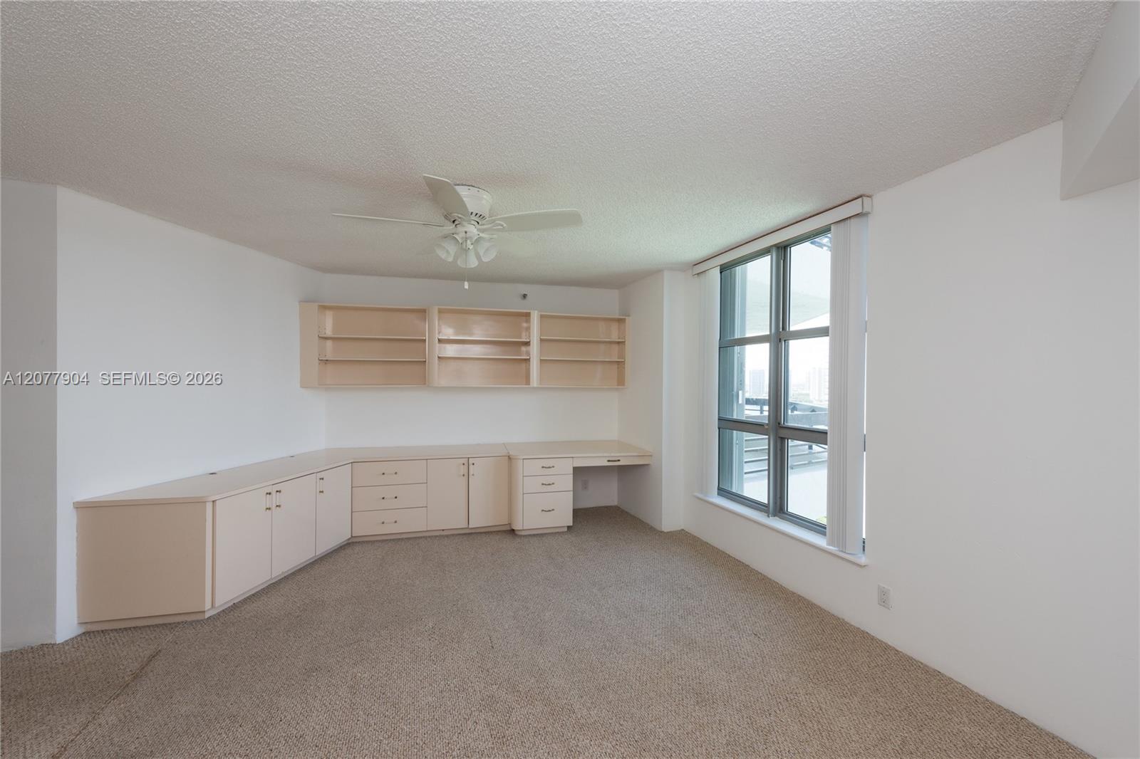 3500 MYSTIC POINTE DR # 2202