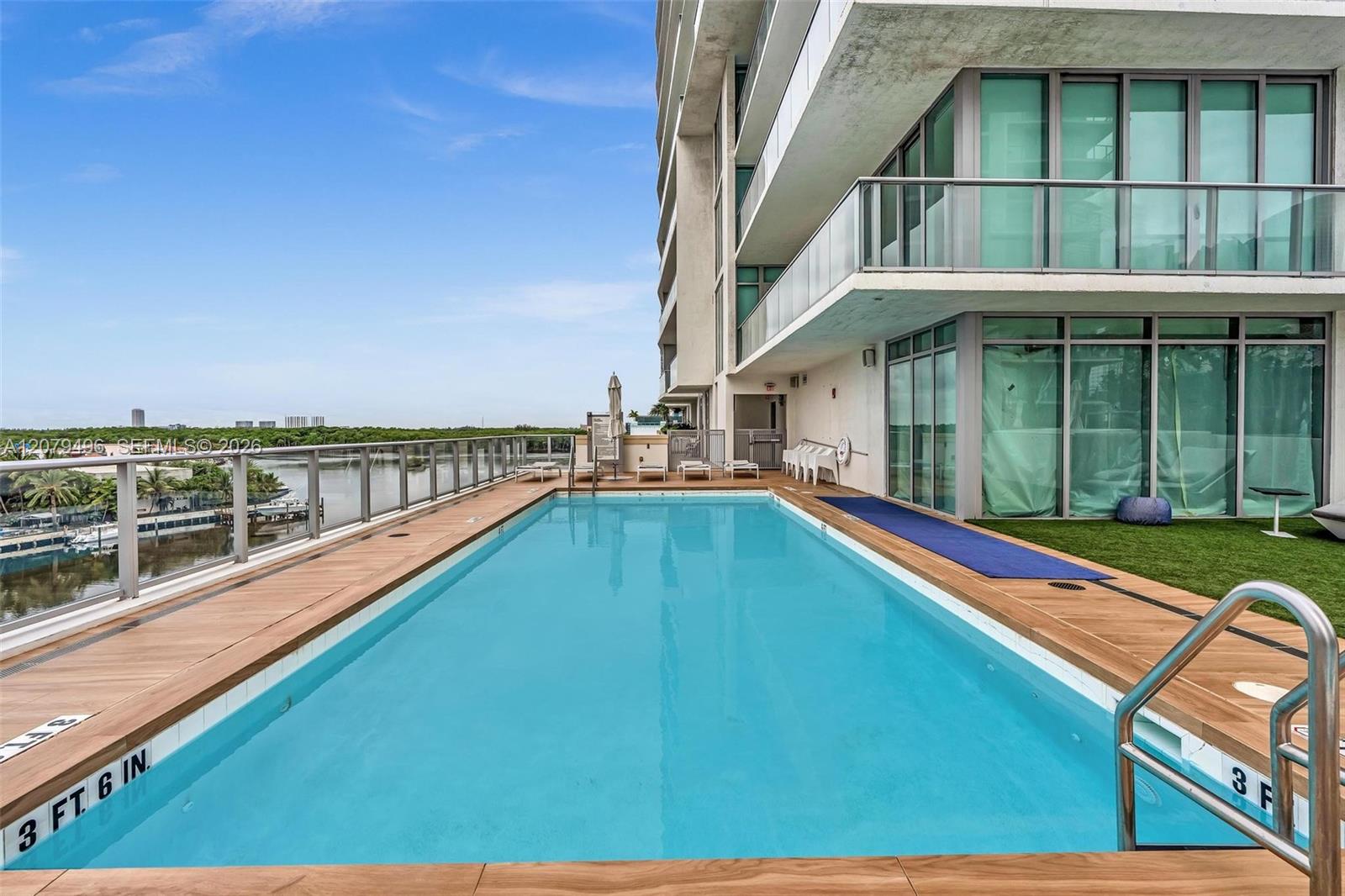 300 Sunny Isles Blvd # 805 Unit: 4-805