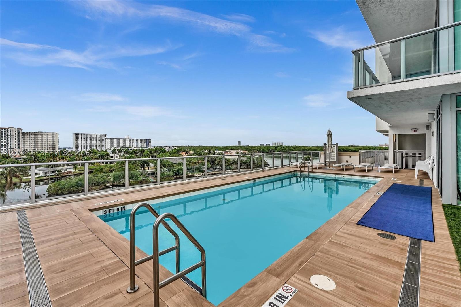300 Sunny Isles Blvd # 805 Unit: 4-805