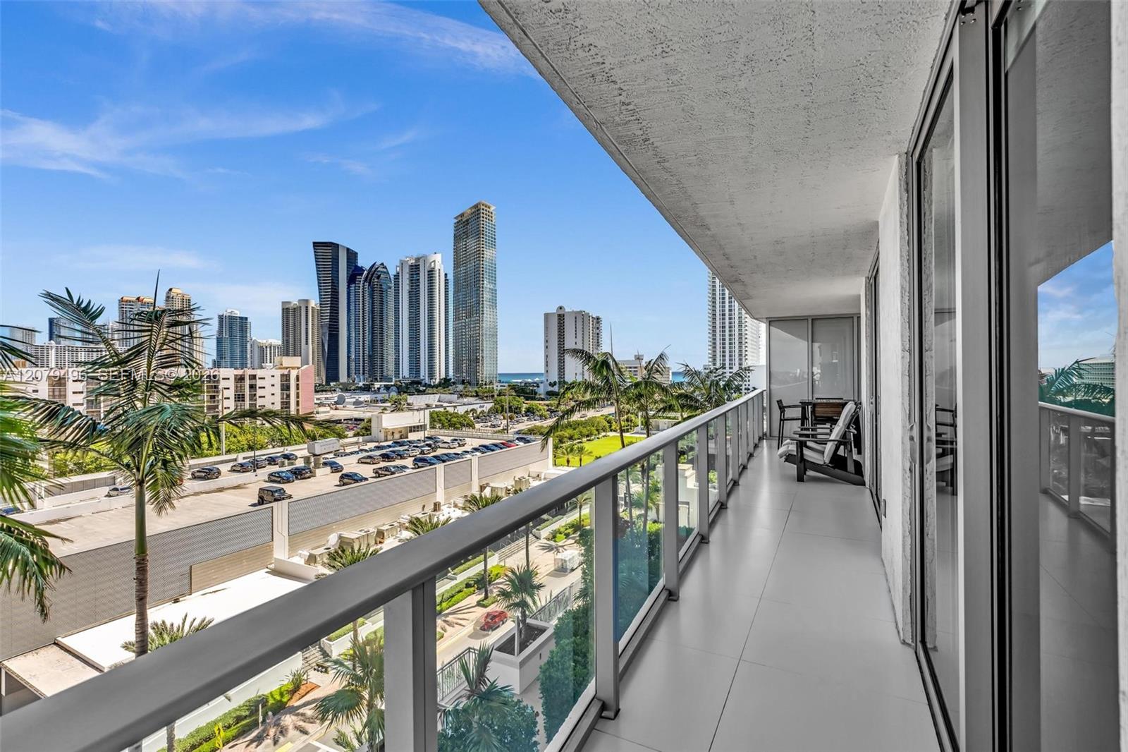 300 Sunny Isles Blvd # 805 Unit: 4-805