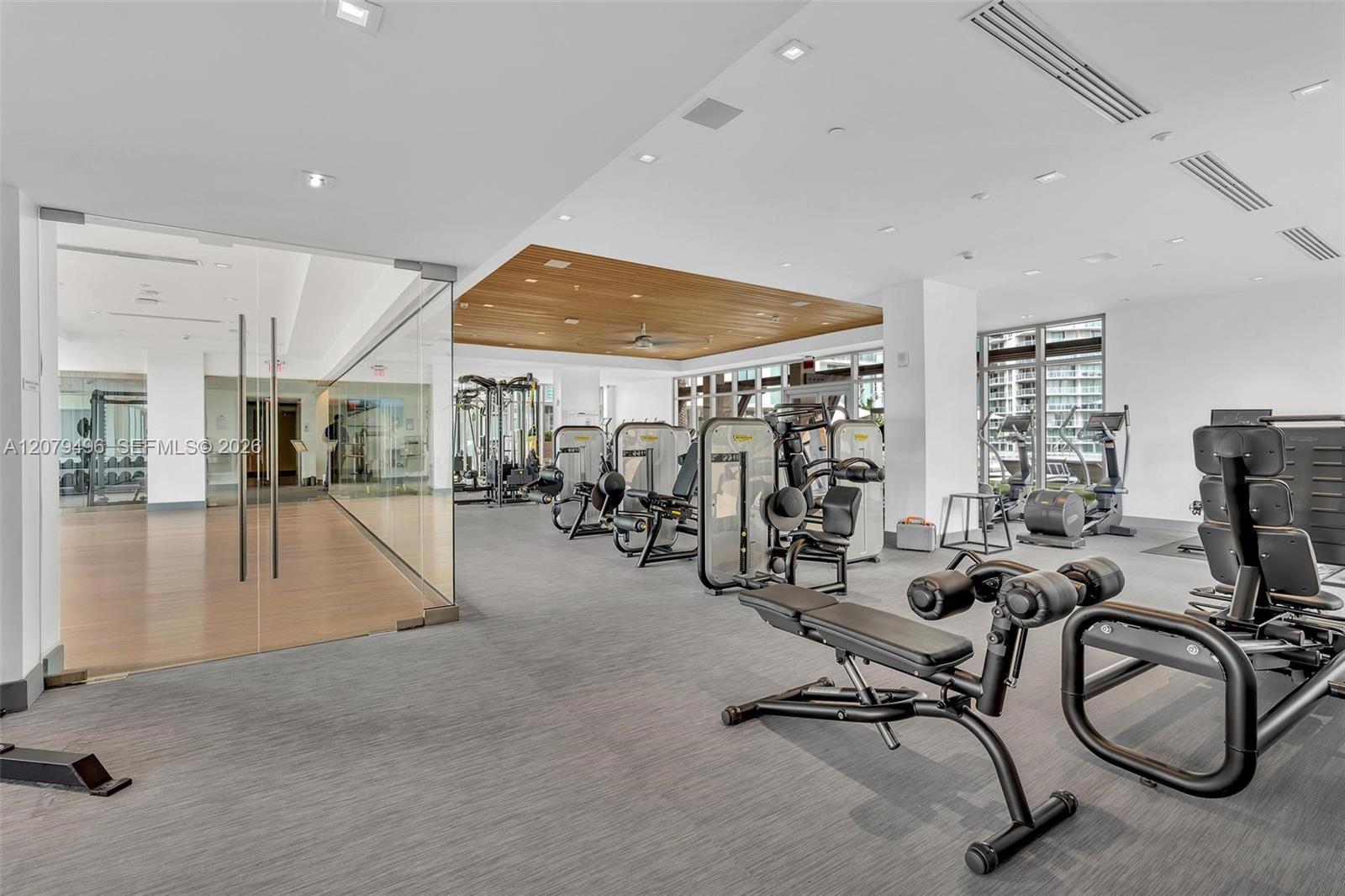 300 Sunny Isles Blvd # 805 Unit: 4-805