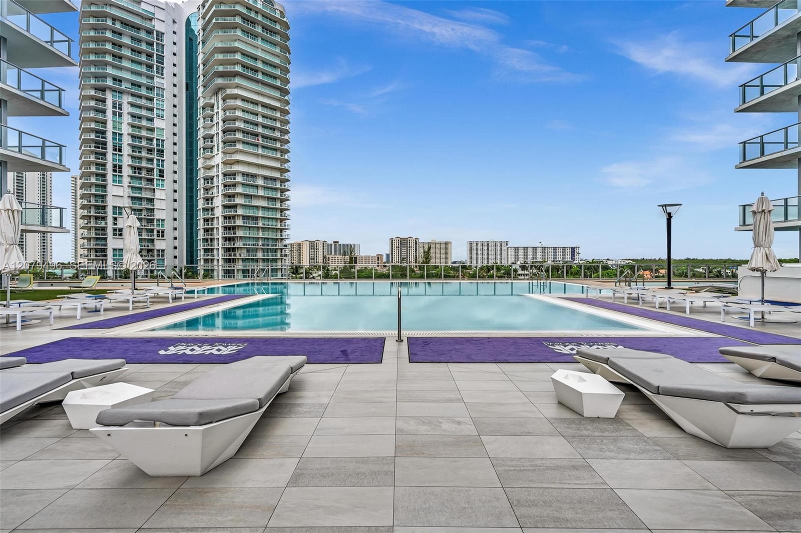 300 Sunny Isles Blvd # 805 Unit: 4-805
