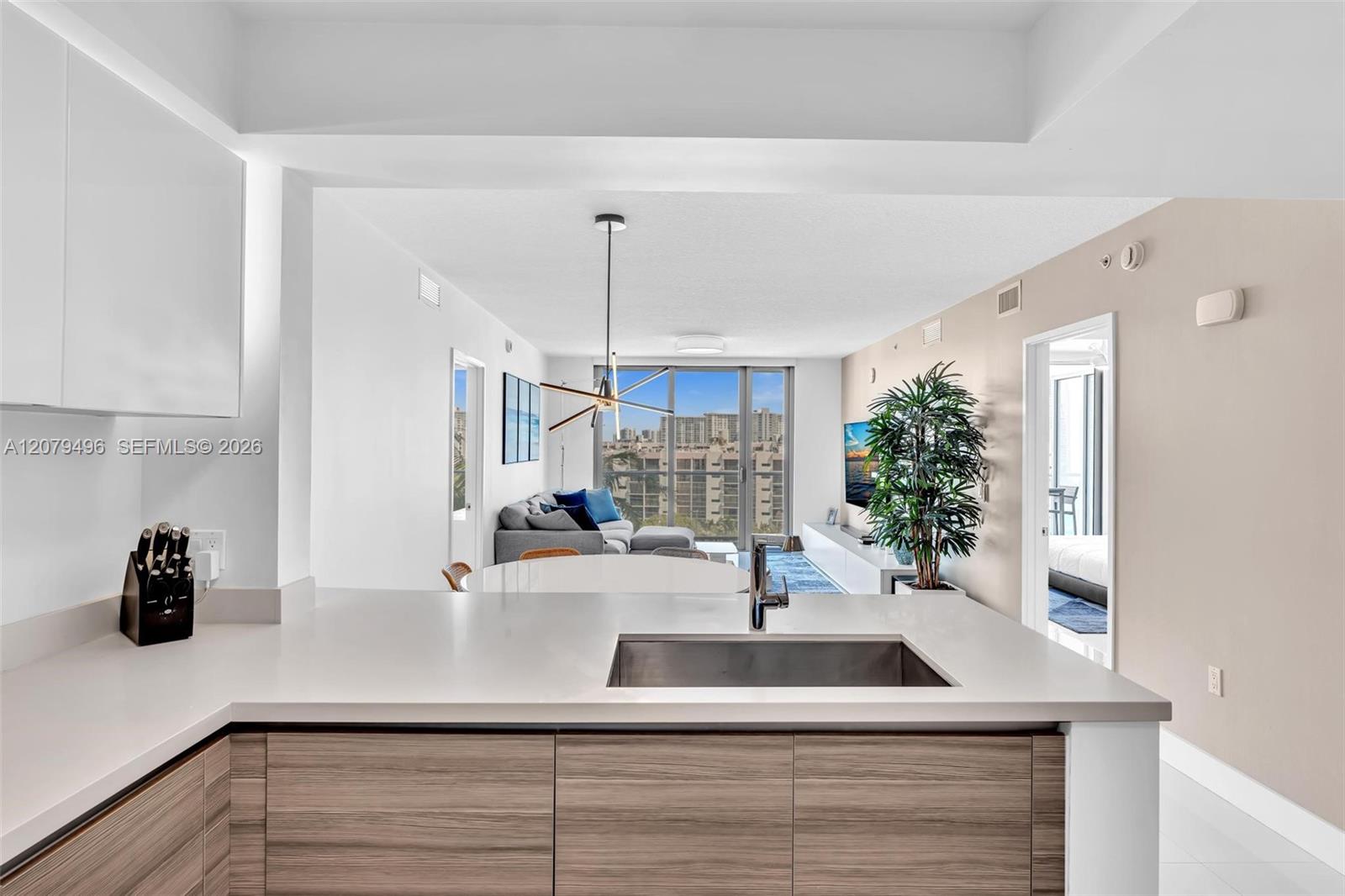 300 Sunny Isles Blvd # 805 Unit: 4-805