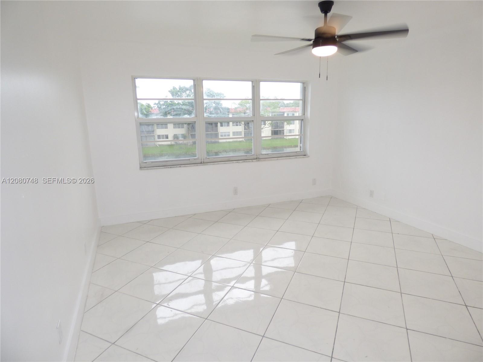 361 S Hollybrook Dr # 302