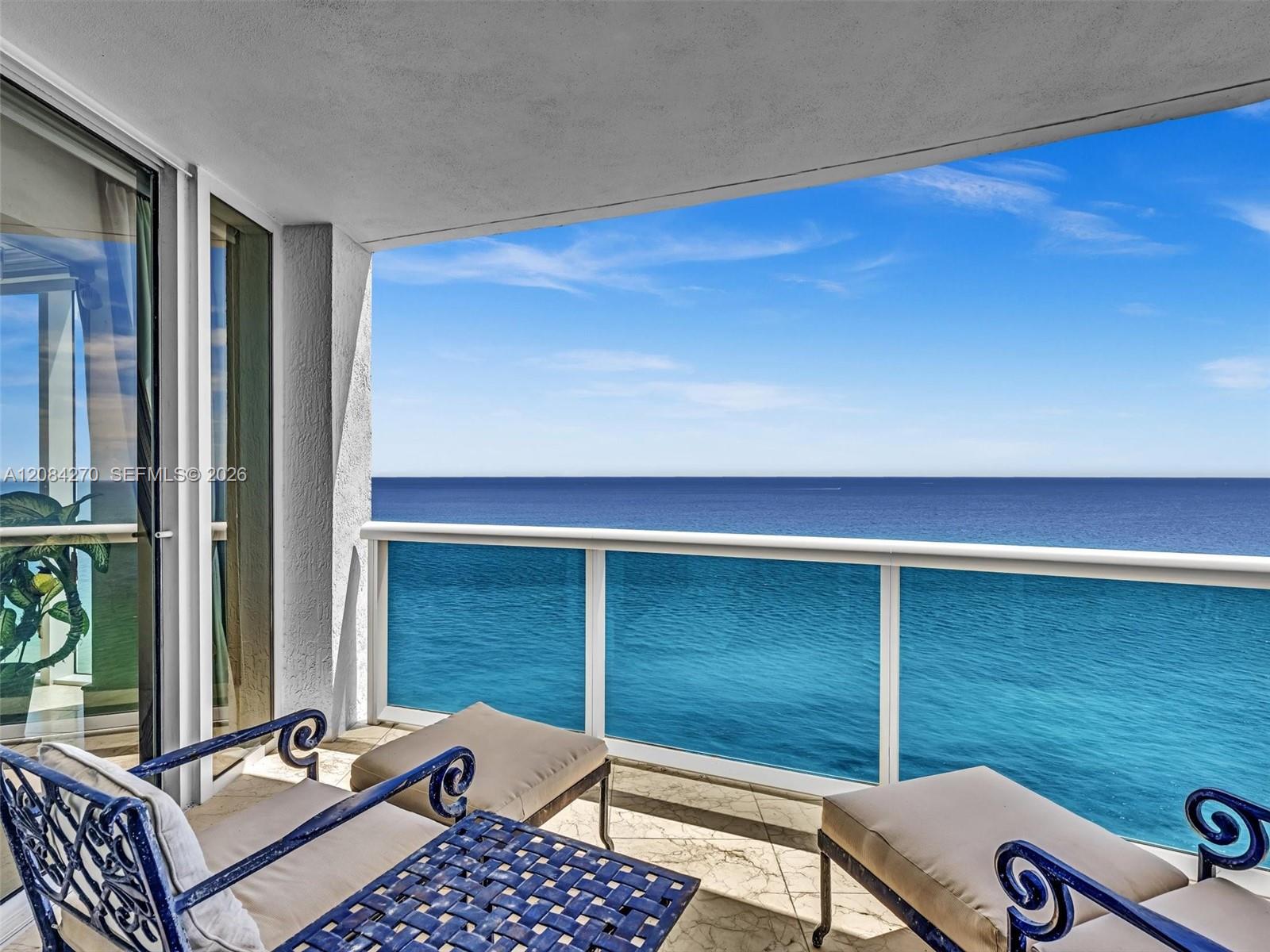 18911 Collins Ave # 2101