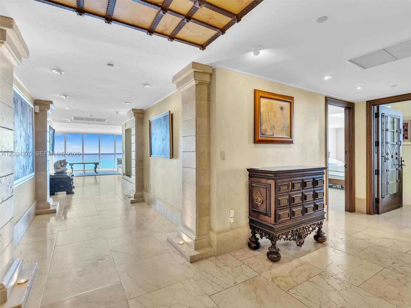 18911 Collins Ave # 2101