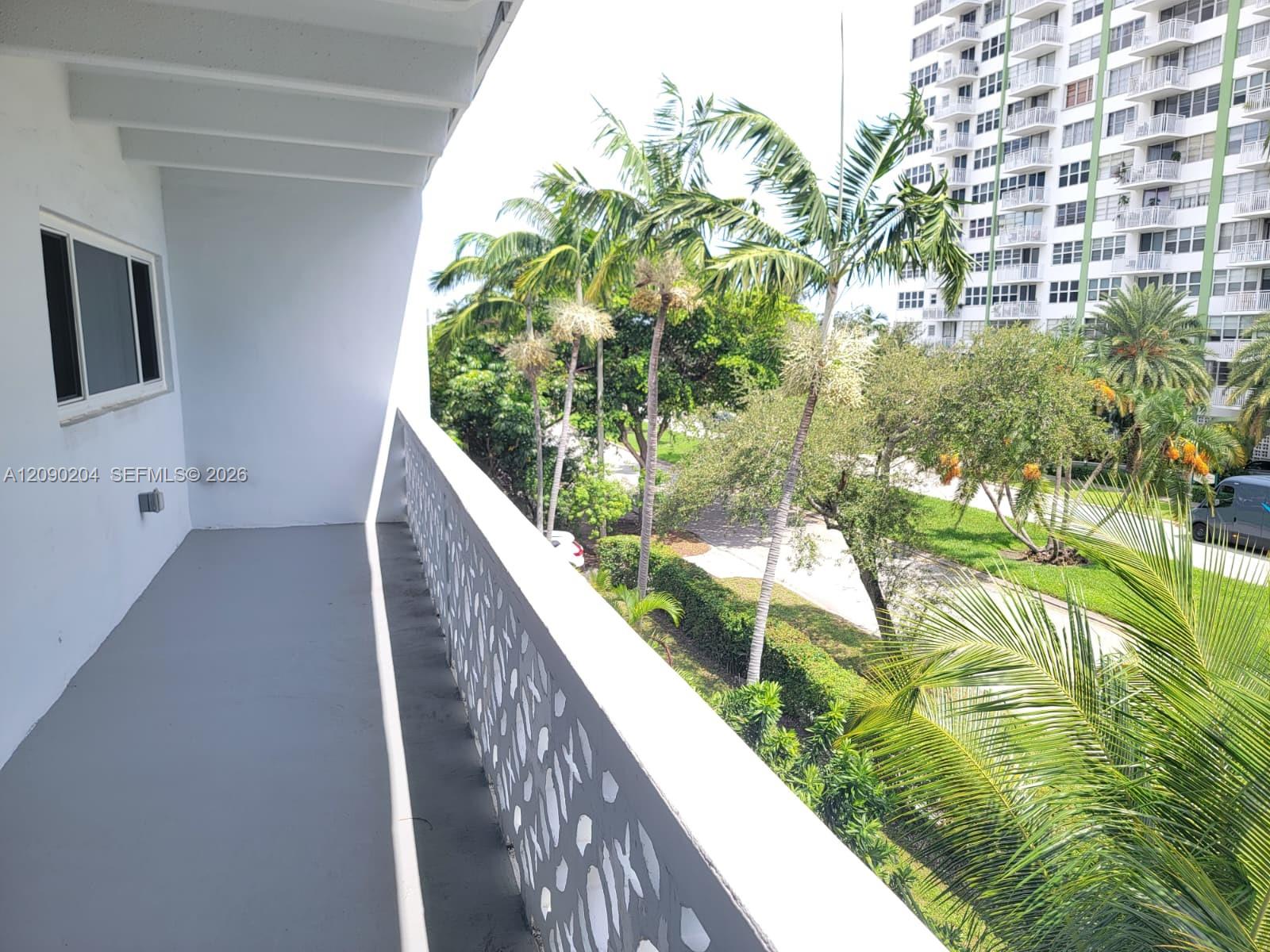 2005 Sans Souci Blvd # 305